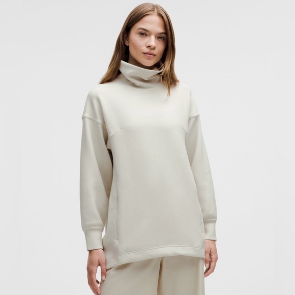 lululemon athletica Tops - Women’s Lululemon Modal-Blend Turtleneck Tunic. Color: Bone. Size 4.
